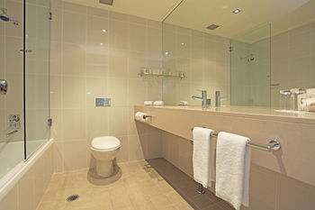 Fairmont Resort Blue Mountains MGallery By Sofitel - Surfers Gold Coast 32