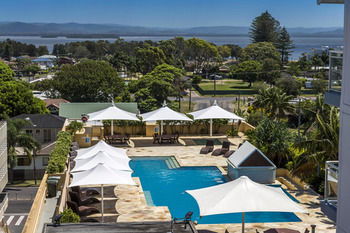 Oaks Waterfront Resort - The Entrance - Surfers Gold Coast 43