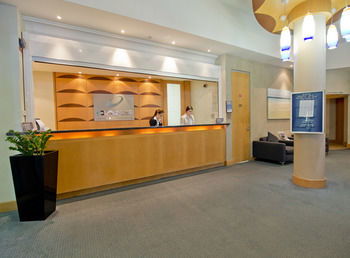 Oaks Waterfront Resort - The Entrance - Surfers Gold Coast 53
