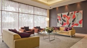 Adina Apartment Hotel Melbourne, Flinders Street - Surfers Gold Coast 3