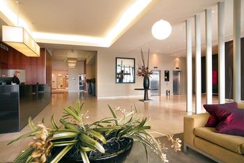 Adina Apartment Hotel Melbourne, Flinders Street - Surfers Gold Coast 5