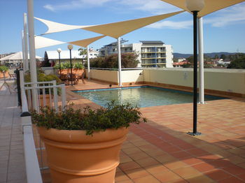 Waldorf The Entrance Serviced Apartments - Surfers Gold Coast 0