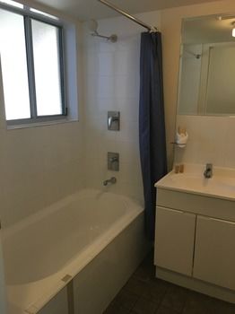 Waldorf The Entrance Serviced Apartments - Surfers Gold Coast 5