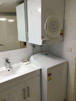 Waldorf The Entrance Serviced Apartments - Surfers Gold Coast 14