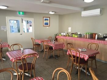Waldorf The Entrance Serviced Apartments - Surfers Gold Coast 18