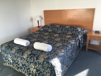 Waldorf The Entrance Serviced Apartments - Surfers Gold Coast 32