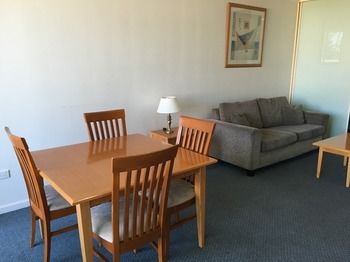 Waldorf The Entrance Serviced Apartments - Surfers Gold Coast 51