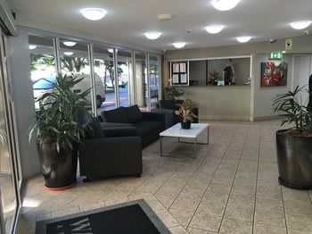 Waldorf The Entrance Serviced Apartments - Surfers Gold Coast 59