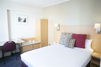 Ibis Sydney World Square - Surfers Gold Coast 0