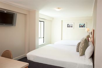 Ibis Sydney World Square - Surfers Gold Coast 3