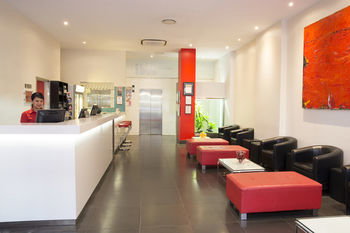 Ibis Sydney World Square - Surfers Gold Coast 10