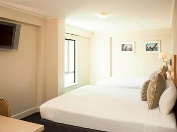Ibis Sydney World Square - Surfers Gold Coast 30