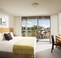 Pullman Magenta Shores Resort - Surfers Gold Coast