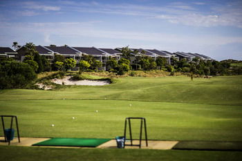 Pullman Magenta Shores Resort - Surfers Gold Coast 12