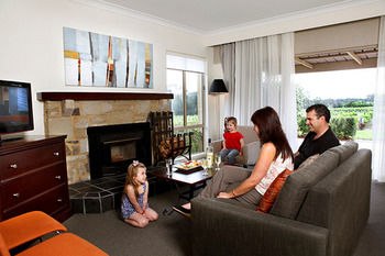 Harrigan's Irish Pub & Accommodation - Surfers Gold Coast 30