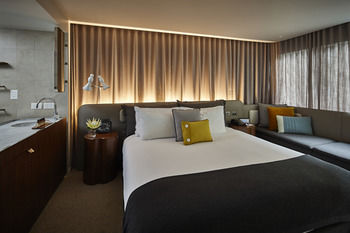 Larmont Sydney By Lancemore - Surfers Gold Coast 17