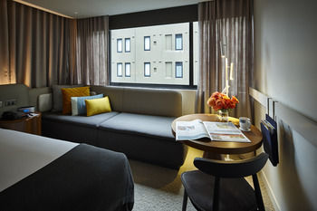 Larmont Sydney By Lancemore - Surfers Gold Coast 19