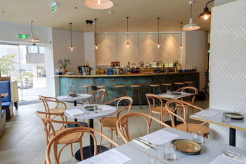 Larmont Sydney By Lancemore - Surfers Gold Coast 25