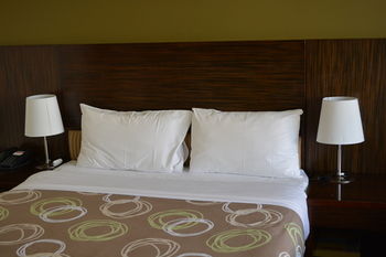 YTI Garden Hotel - Surfers Gold Coast 6