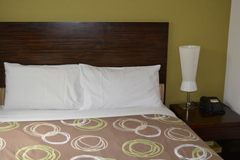YTI Garden Hotel - Surfers Gold Coast 17