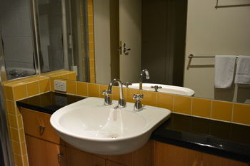 YTI Garden Hotel - Surfers Gold Coast 24