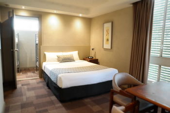 Parkville Place - Surfers Gold Coast 17