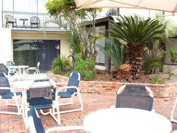 El Lago Waters Motel - Surfers Gold Coast 5