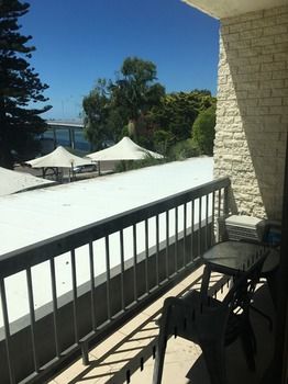 El Lago Waters Motel - Surfers Gold Coast 15