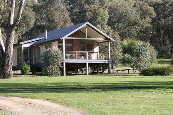 Yering Gorge Cottages By The Eastern Golf Club - Surfers Gold Coast 5