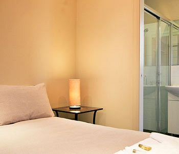 Gateway Lifestyle The Pines - Surfers Gold Coast 1