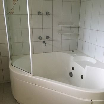 Eltham Gateway Hotel - Surfers Gold Coast 6
