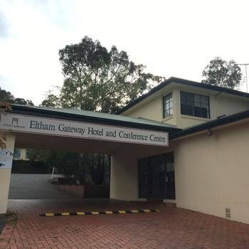 Eltham Gateway Hotel - Surfers Gold Coast 7