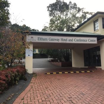 Eltham Gateway Hotel - Surfers Gold Coast 8