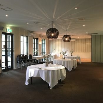 Eltham Gateway Hotel - Surfers Gold Coast 35
