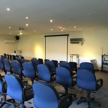 Eltham Gateway Hotel - Surfers Gold Coast 40