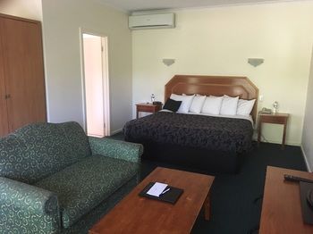 Eltham Gateway Hotel - Surfers Gold Coast 55