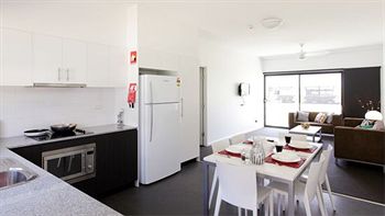 Western Sydney University Village- Parramatta Campus - Surfers Gold Coast 12