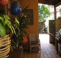 Burwood Bed And Breakfast - Surfers Gold Coast