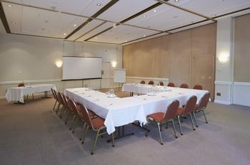 Waldorf Pennant Hills Apartment Hotel - Surfers Gold Coast 12