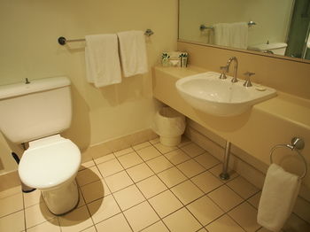 Waldorf Pennant Hills Apartment Hotel - Surfers Gold Coast 22