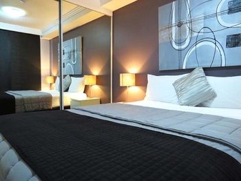 Waldorf Randwick Serviced Apartments - Surfers Gold Coast 9