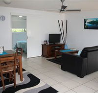 Noosa River Retreat - Surfers Gold Coast