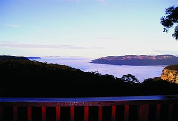 Valley Of The Waters B&B - Surfers Gold Coast 0