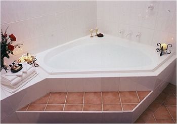 Valley Of The Waters B&B - Surfers Gold Coast 3
