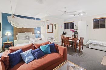 Eden Lodge - Surfers Gold Coast 21