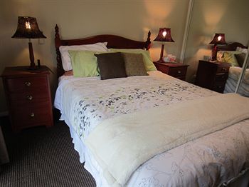 Eden Lodge - Surfers Gold Coast 0