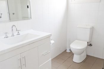 Bluegum Apartments - Surfers Gold Coast 6