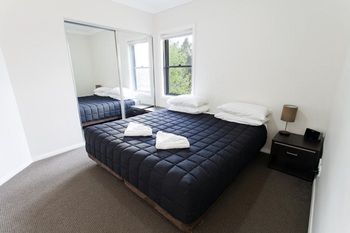 Bluegum Apartments - Surfers Gold Coast 10