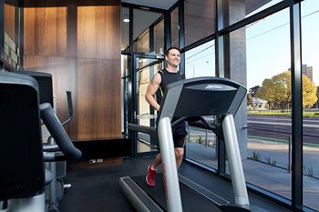 ALT Tower Serviced Apartments - Surfers Gold Coast 2