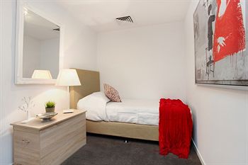 ALT Tower Serviced Apartments - Surfers Gold Coast 14